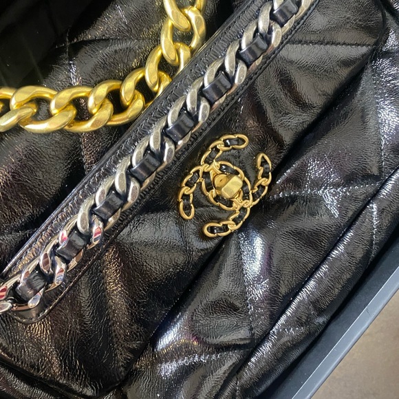 Handbag - Picture 12 of 14